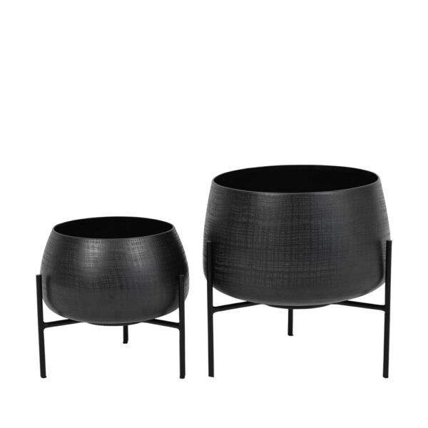 Clyde Set of 2 Planters on Black Stands