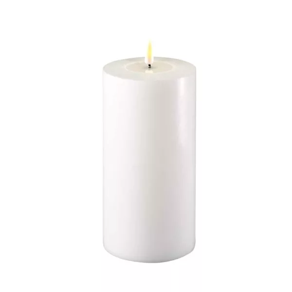 LED Candle 10x20cm-White