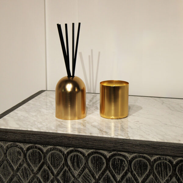 White Sandalwood Candle